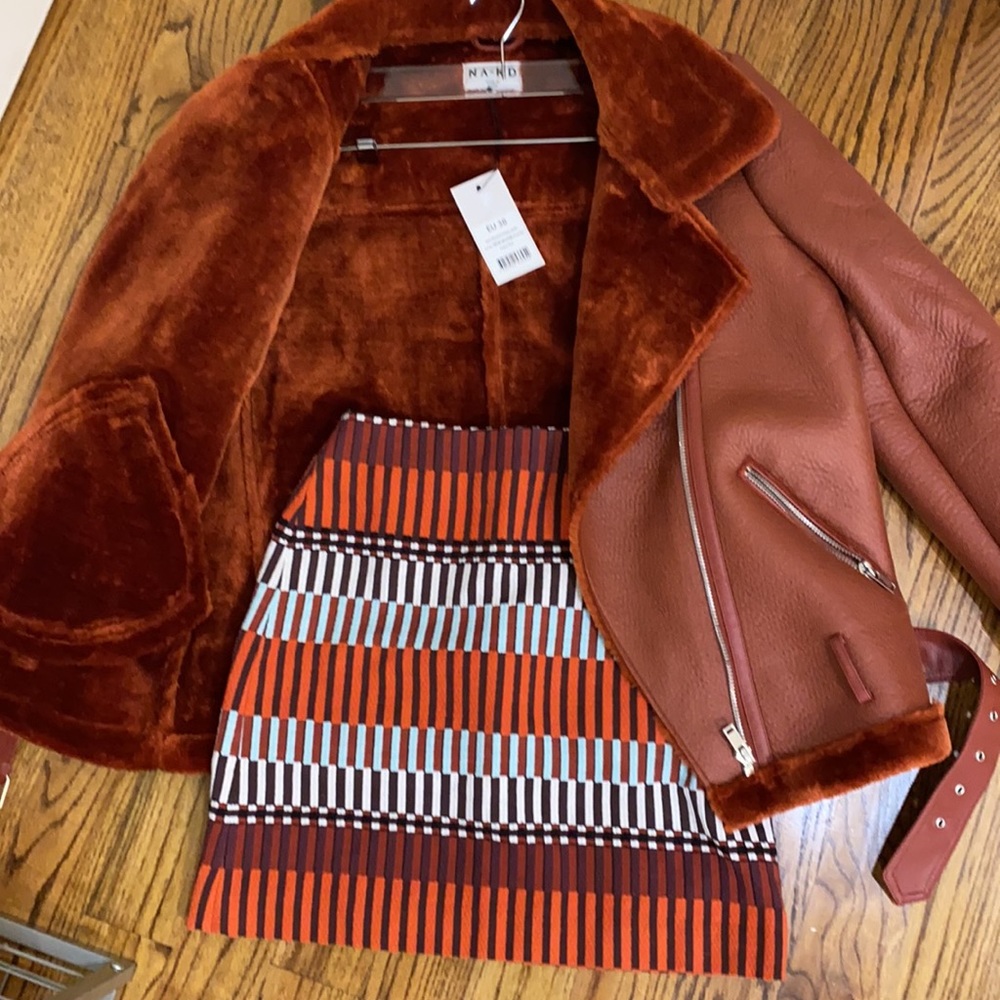 Ann Taylor Rust Mini Skirt Size 4